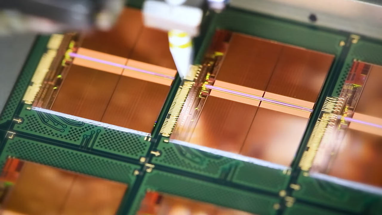 Cập nhật giá giao ngay bộ nhớ: Đà tăng của DDR5 tiếp diễn, tình trạng khan hiếm DDR4 lan sang cả DDR3