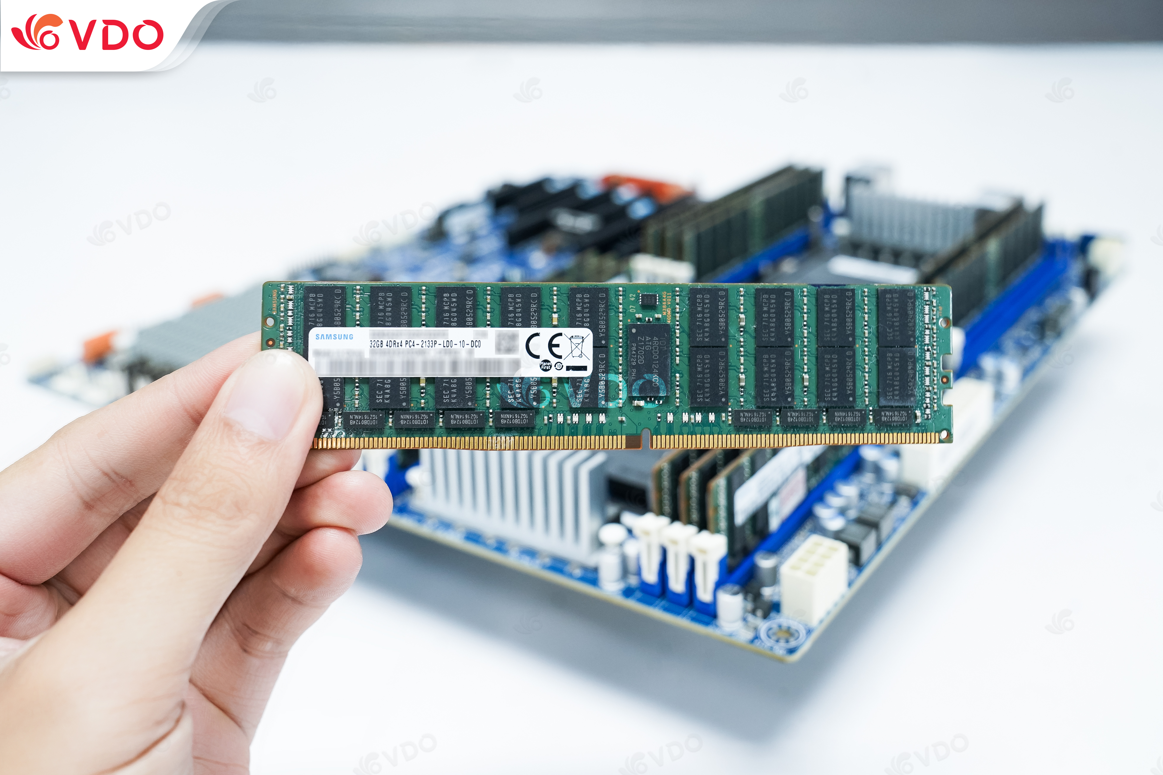 Samsung quay xe với DDR4, nhưng thị trường tiêu dùng vẫn không được hưởng lợi