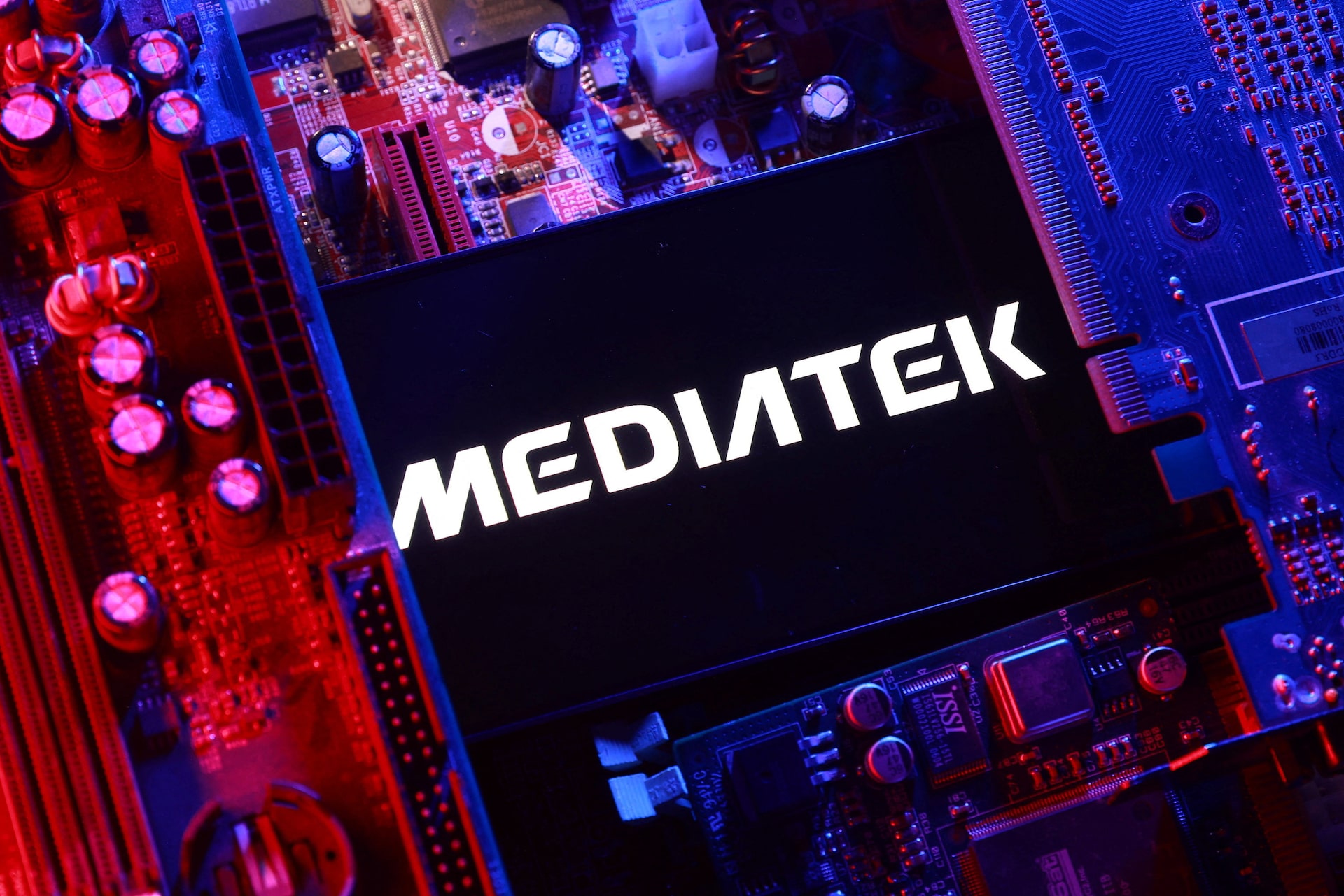 MediaTek ra mắt AI Data Center công suất 45MW, Giga Computing tham gia triển khai hạ tầng làm mát ngâm tiên tiến