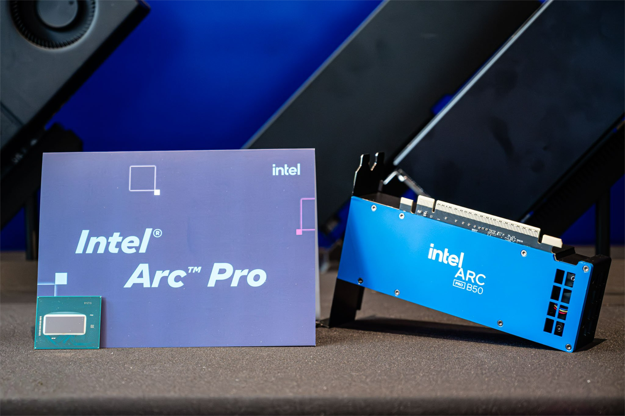 Intel trình làng GPU Arc Pro B50 và B60 tại Computex 2025: Tối ưu cho AI và máy trạm chuyên nghiệp